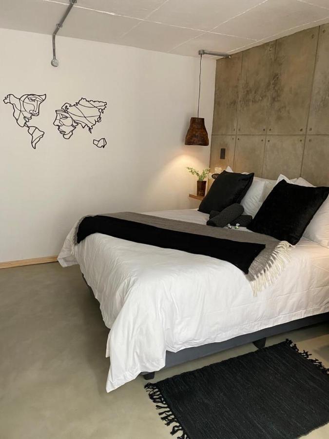 Luxury Upmarket Guesthouse 20 On 4Th Rustenburg Exterior foto