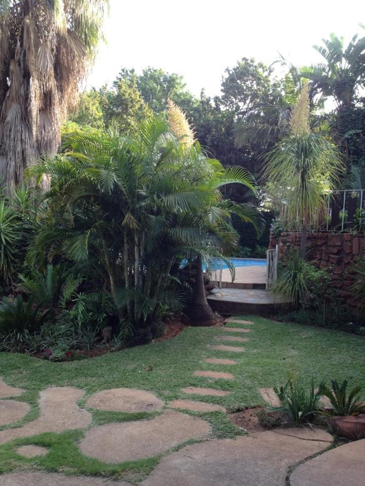 Luxury Upmarket Guesthouse 20 On 4Th Rustenburg Exterior foto