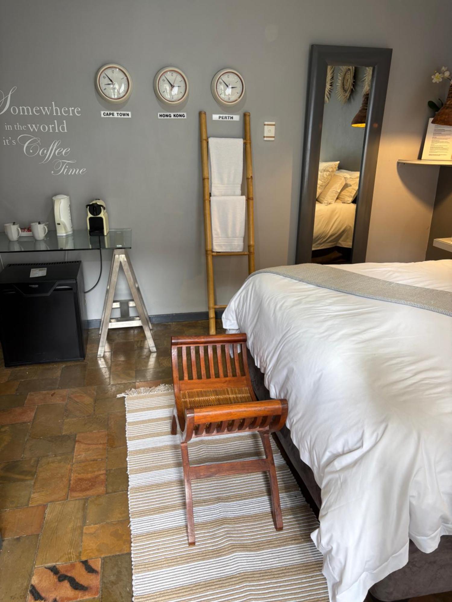 Luxury Upmarket Guesthouse 20 On 4Th Rustenburg Exterior foto
