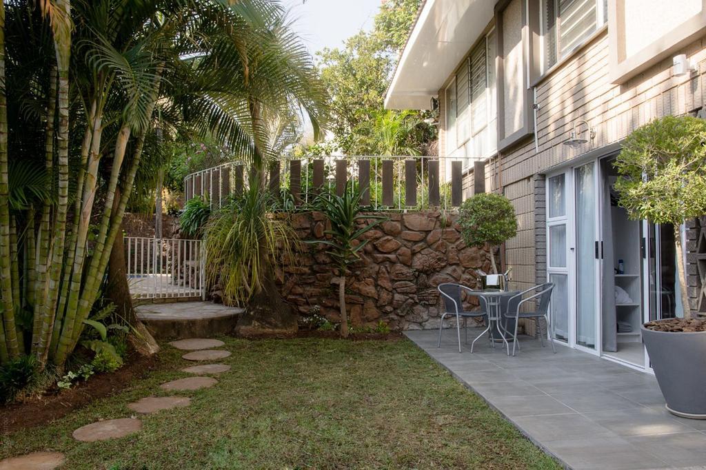 Luxury Upmarket Guesthouse 20 On 4Th Rustenburg Exterior foto